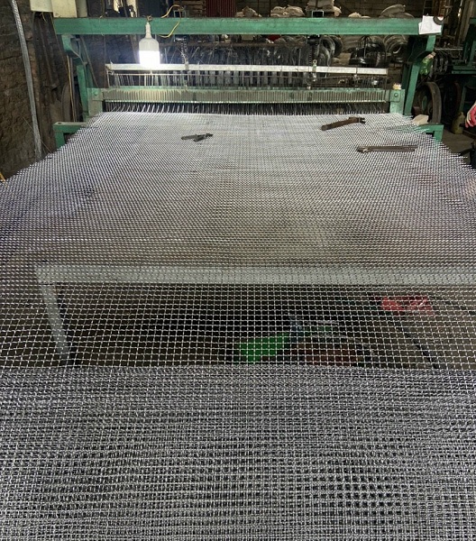 Lưới inox đan ô 2cm 304 TLG Thăng Long khổ 1.2m